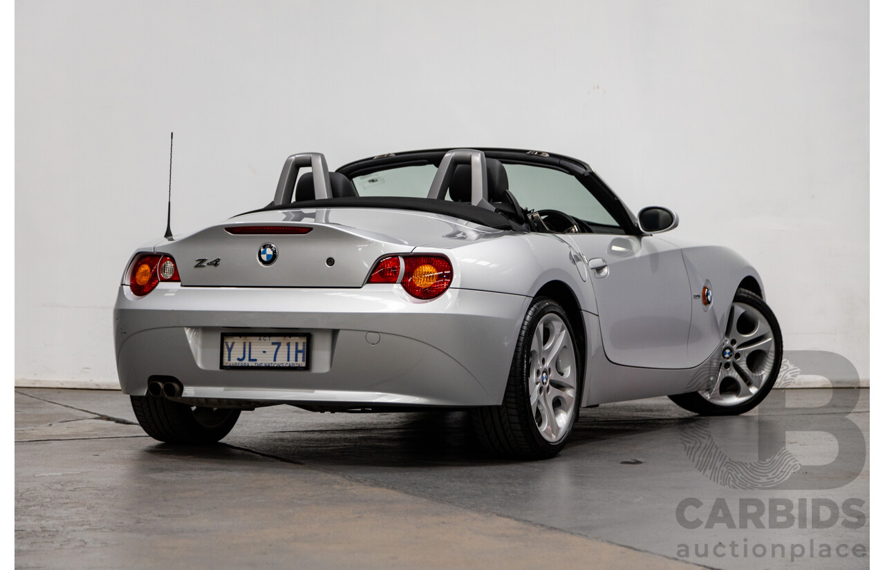 07/2003 BMW Z4 3.0i E85 2D Roadster Titan Silver Metallic 3.0L