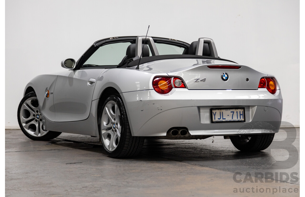 07/2003 BMW Z4 3.0i E85 2D Roadster Titan Silver Metallic 3.0L