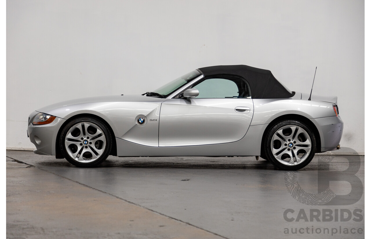 07/2003 BMW Z4 3.0i E85 2D Roadster Titan Silver Metallic 3.0L
