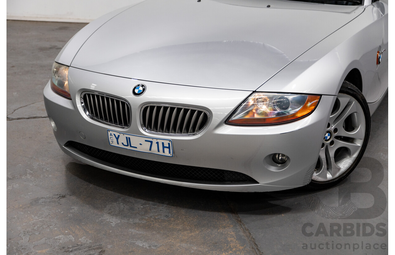 07/2003 BMW Z4 3.0i E85 2D Roadster Titan Silver Metallic 3.0L