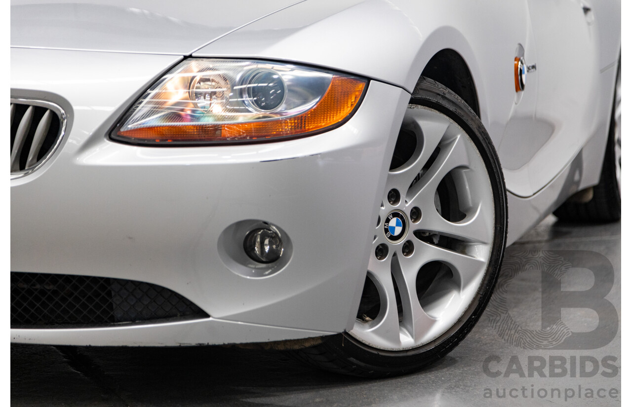 07/2003 BMW Z4 3.0i E85 2D Roadster Titan Silver Metallic 3.0L