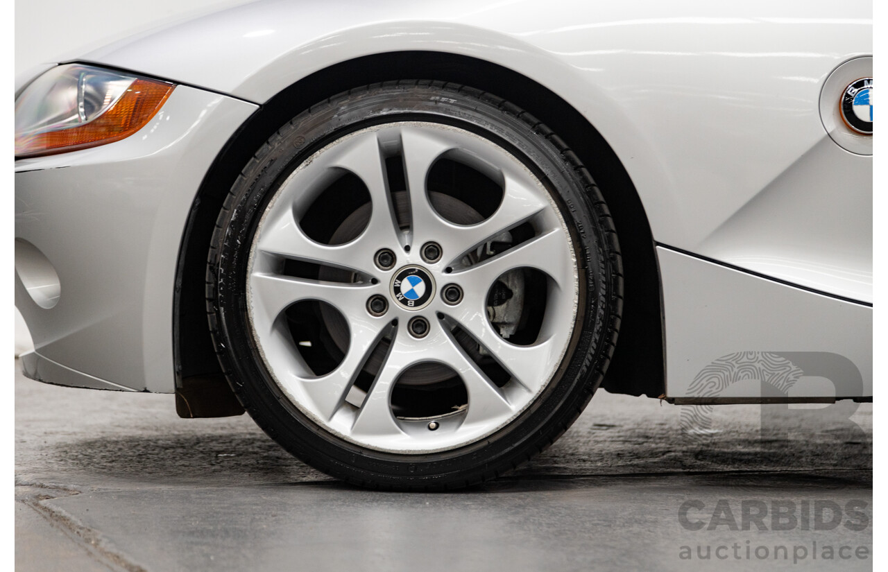 07/2003 BMW Z4 3.0i E85 2D Roadster Titan Silver Metallic 3.0L