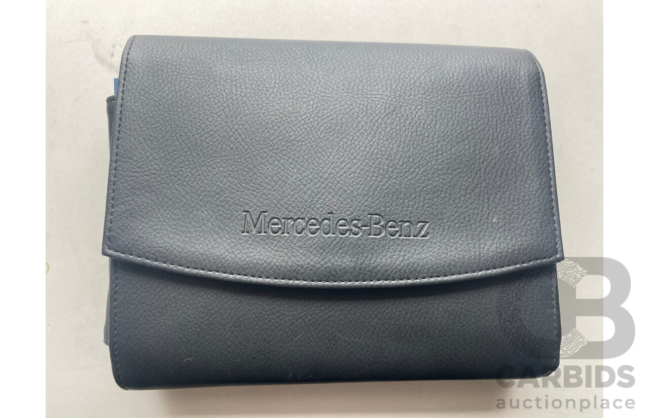 5/2010 Mercedes-Benz C250 CGI Avantgarde W204 MY10 4d Sedan Black 1.8L