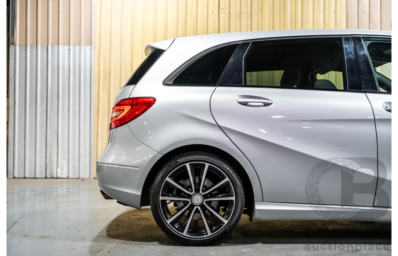 12/2012 Mercedes Benz B250 BE 246 MY13 5d Hatchback Polar Silver Metallic Turbo 2.0L