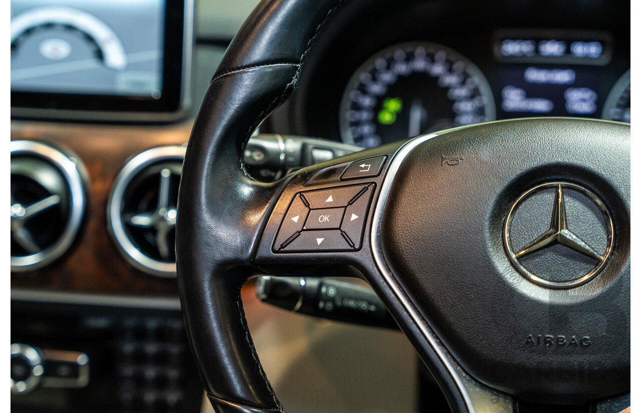 12/2012 Mercedes Benz B250 BE 246 MY13 5d Hatchback Polar Silver Metallic Turbo 2.0L