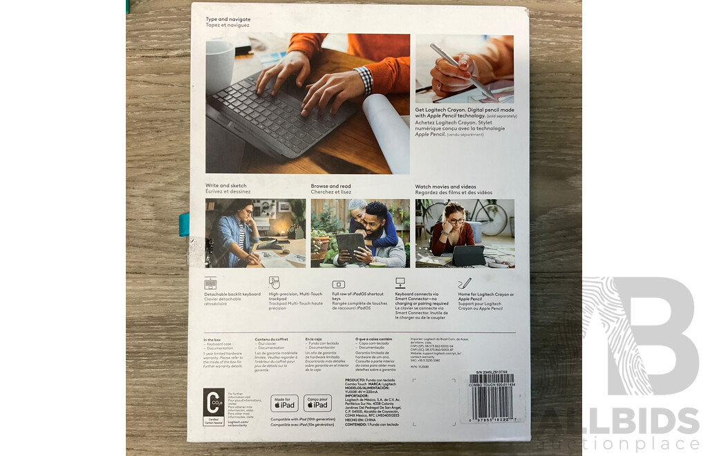 LOGITECH Combo Touch  Detachable Keyboard Case with Trackpad and Smart Connector Technology for IPad 10th