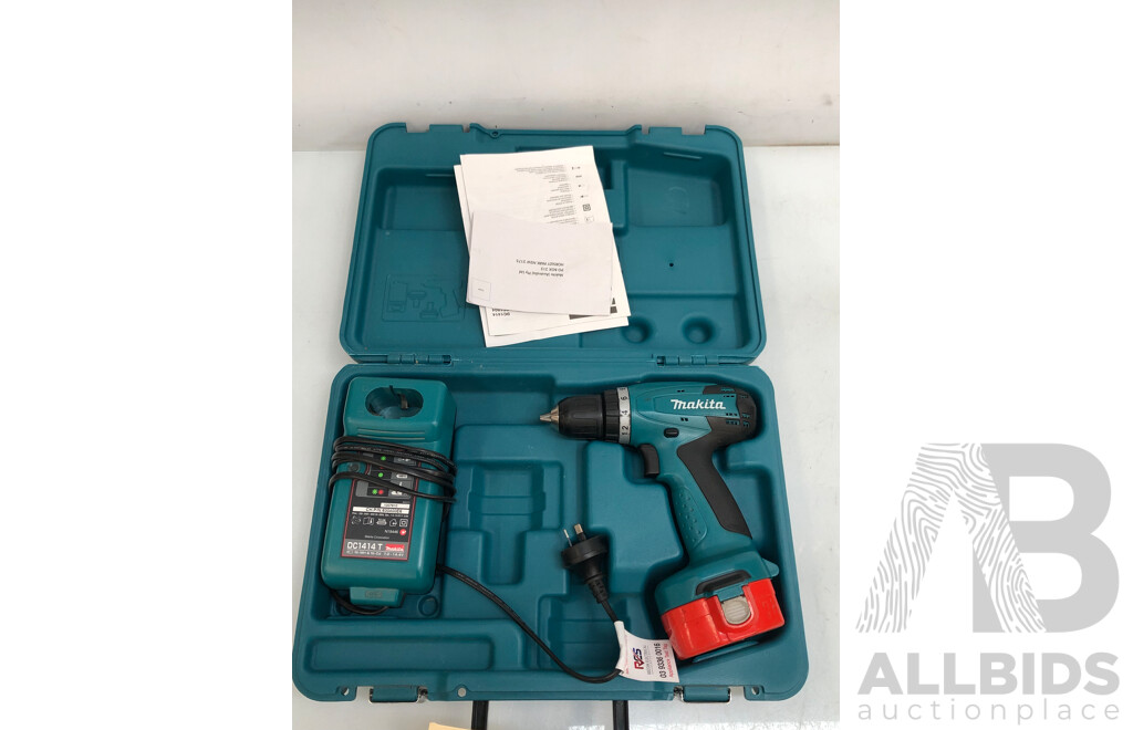 Makita 6281D Cordless Drill with Charger Carry Case and 14.4V Battery