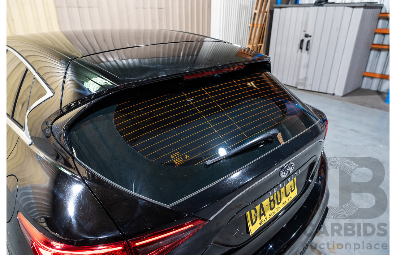 08/2016 Infiniti Q30 Sport 4d Hatchback Metallic Black Turbo Diesel 2.2L