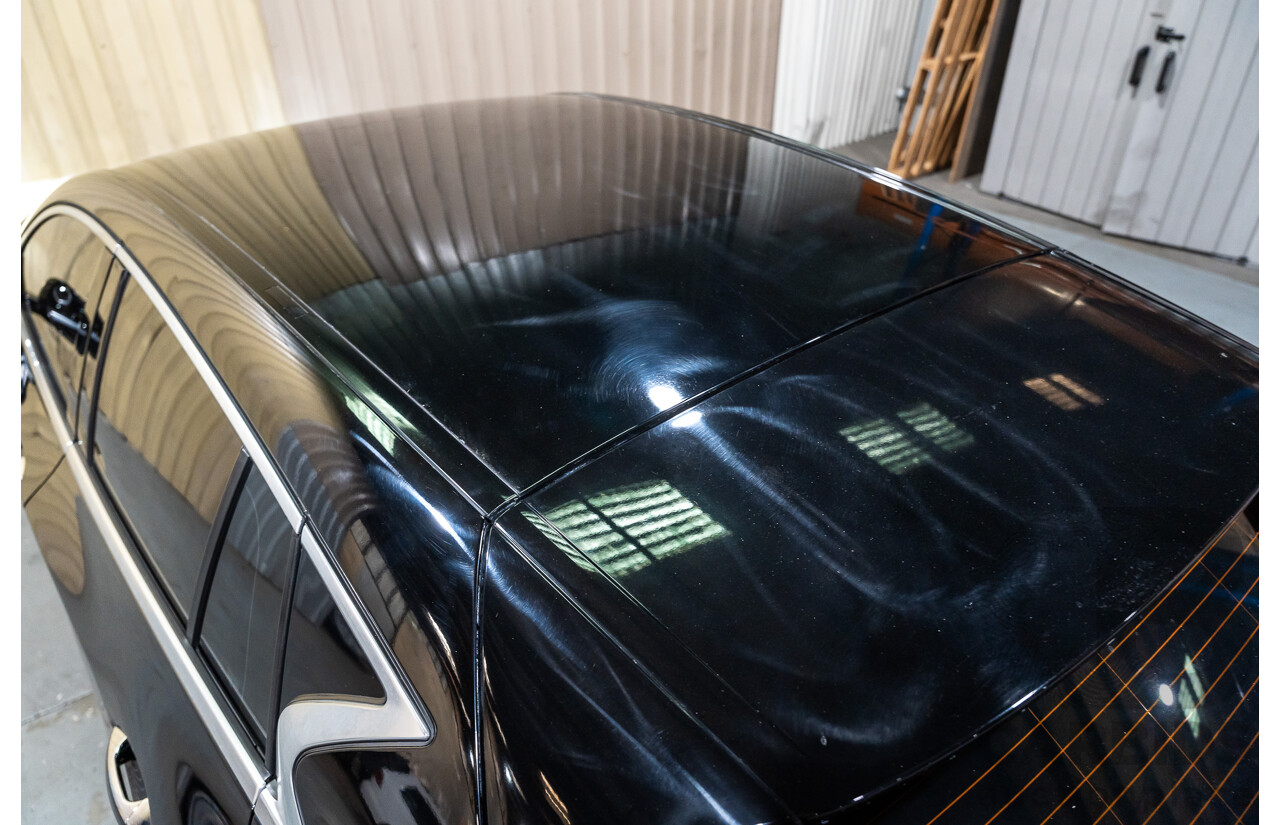 08/2016 Infiniti Q30 Sport 4d Hatchback Metallic Black Turbo Diesel 2.2L