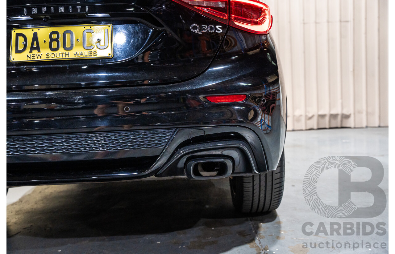 08/2016 Infiniti Q30 Sport 4d Hatchback Metallic Black Turbo Diesel 2.2L