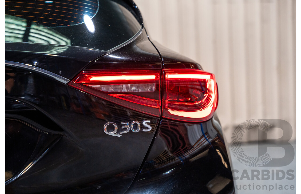 08/2016 Infiniti Q30 Sport 4d Hatchback Metallic Black Turbo Diesel 2.2L