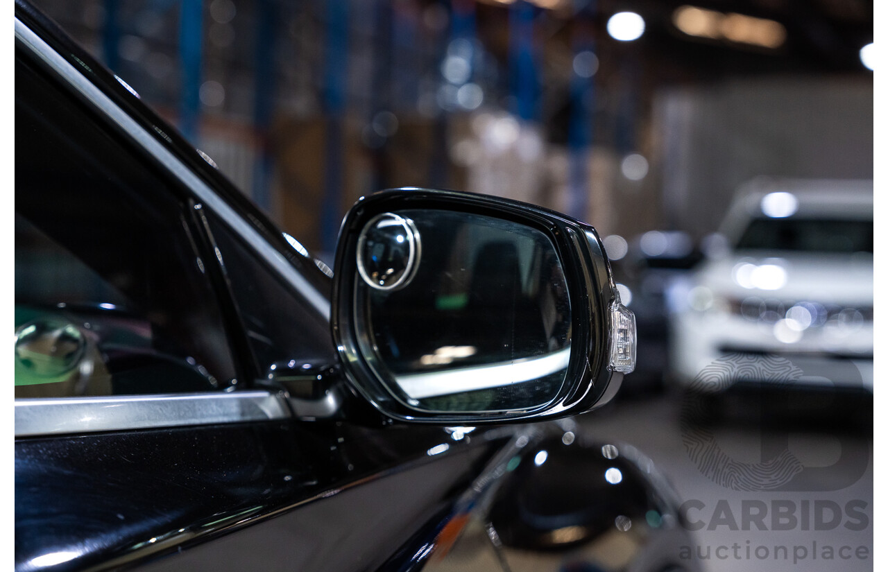 08/2016 Infiniti Q30 Sport 4d Hatchback Metallic Black Turbo Diesel 2.2L