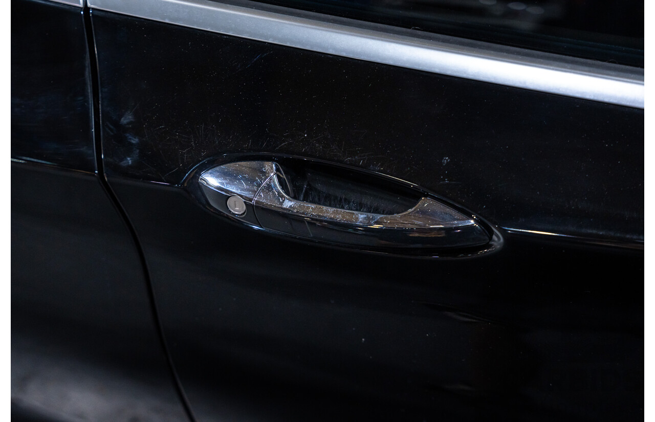 08/2016 Infiniti Q30 Sport 4d Hatchback Metallic Black Turbo Diesel 2.2L