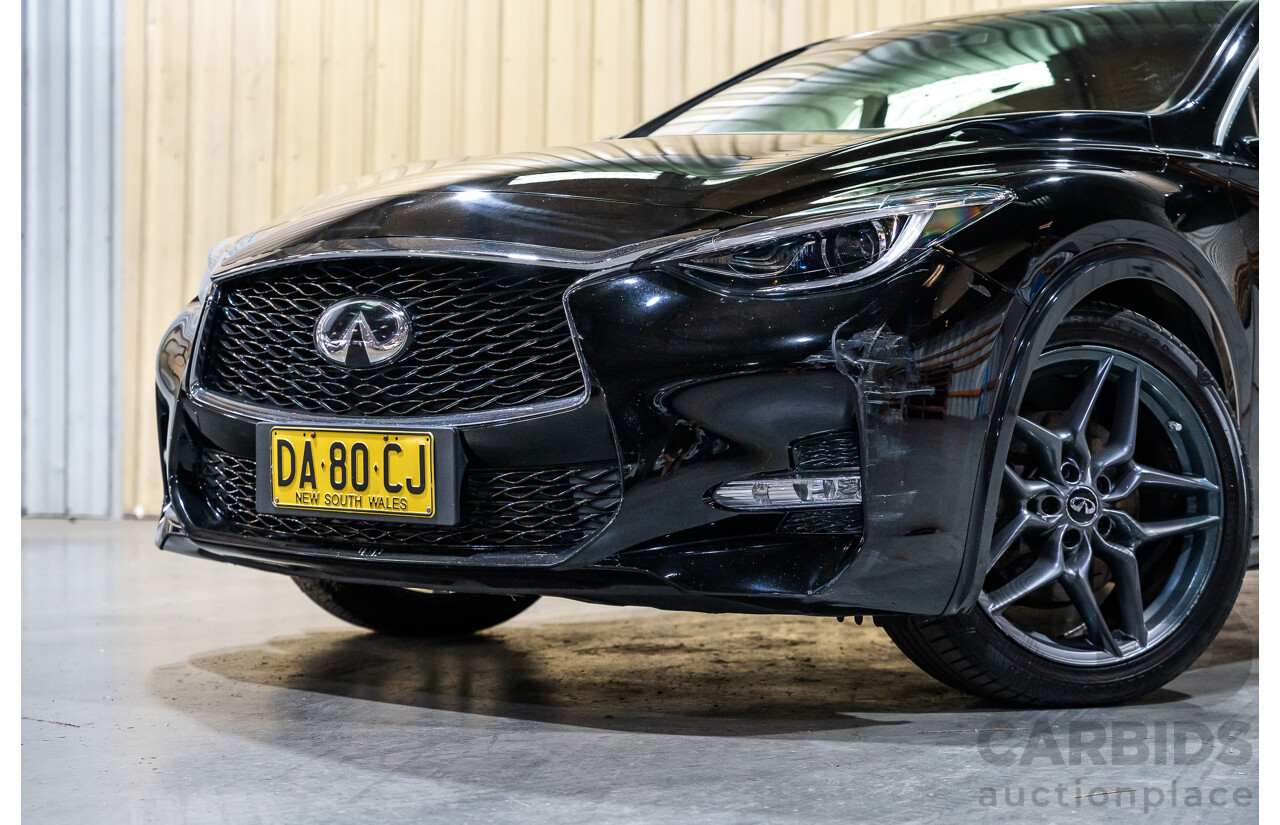 08/2016 Infiniti Q30 Sport 4d Hatchback Metallic Black Turbo Diesel 2.2L