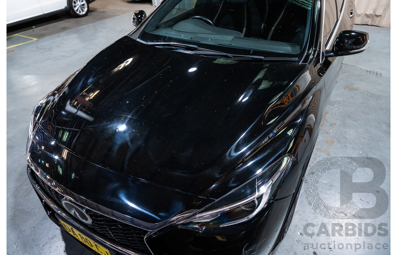 08/2016 Infiniti Q30 Sport 4d Hatchback Metallic Black Turbo Diesel 2.2L