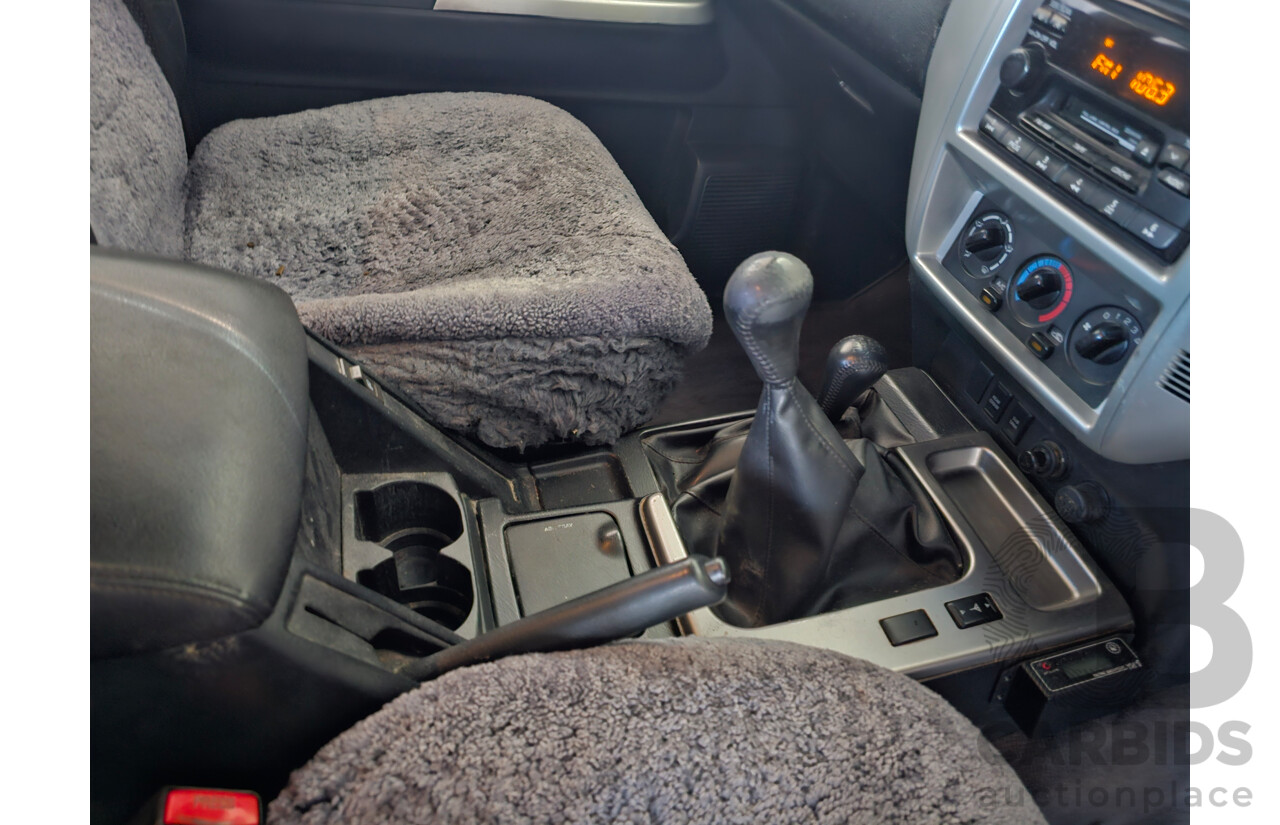 11/2005 Nissan Patrol ST-L (4x4) GU IV 4d Wagon Maroon 3.0L