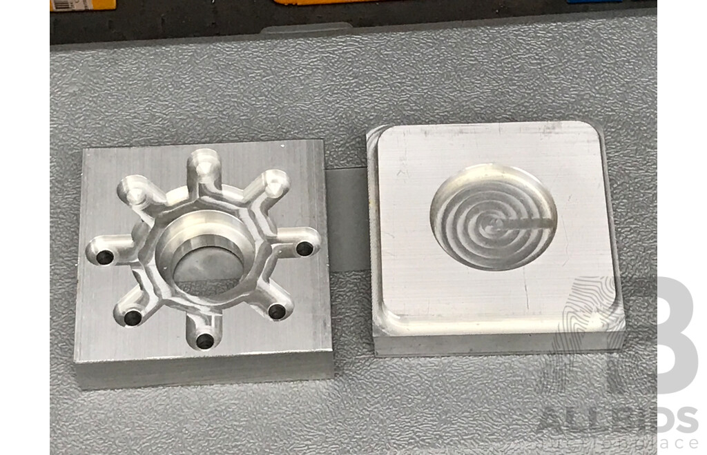 Haas VF-1D CNC Vertical Machining Center