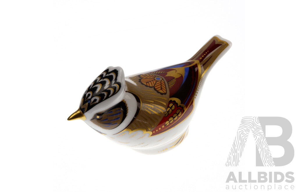 Royal Crown Derby Collectors Guild Porcelain Crested Tit Paperweight in Original Box