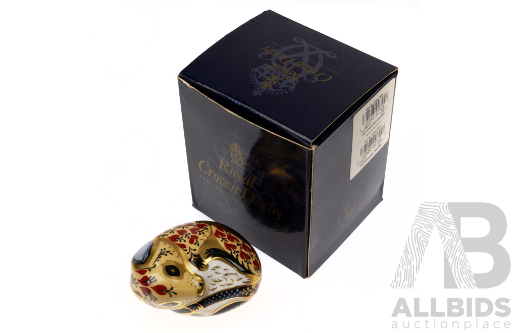 Royal Crown Derby Porcelain Country Mouse Paperweight in Original Box