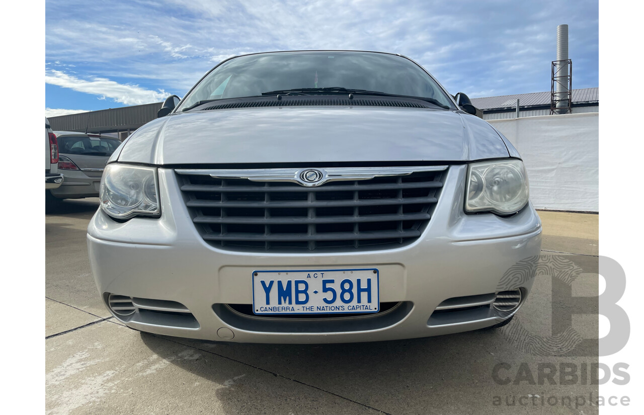 02/2007 Chrysler Voyager SE FWD RG 05 UPGRADE 4D Wagon Silver 3.3L