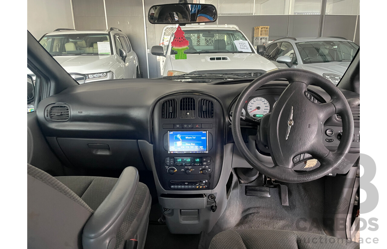 02/2007 Chrysler Voyager SE FWD RG 05 UPGRADE 4D Wagon Silver 3.3L