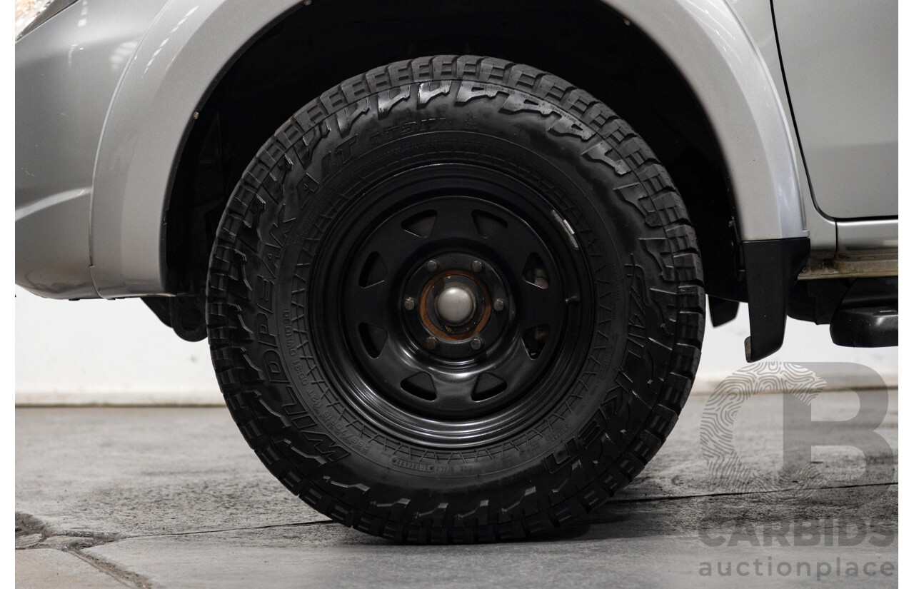 10/2015 Mitsubishi Triton GLX (4x4) MQ MY16 Dual Cab Utility Metallic Silver Turbo Diesel 2.4L