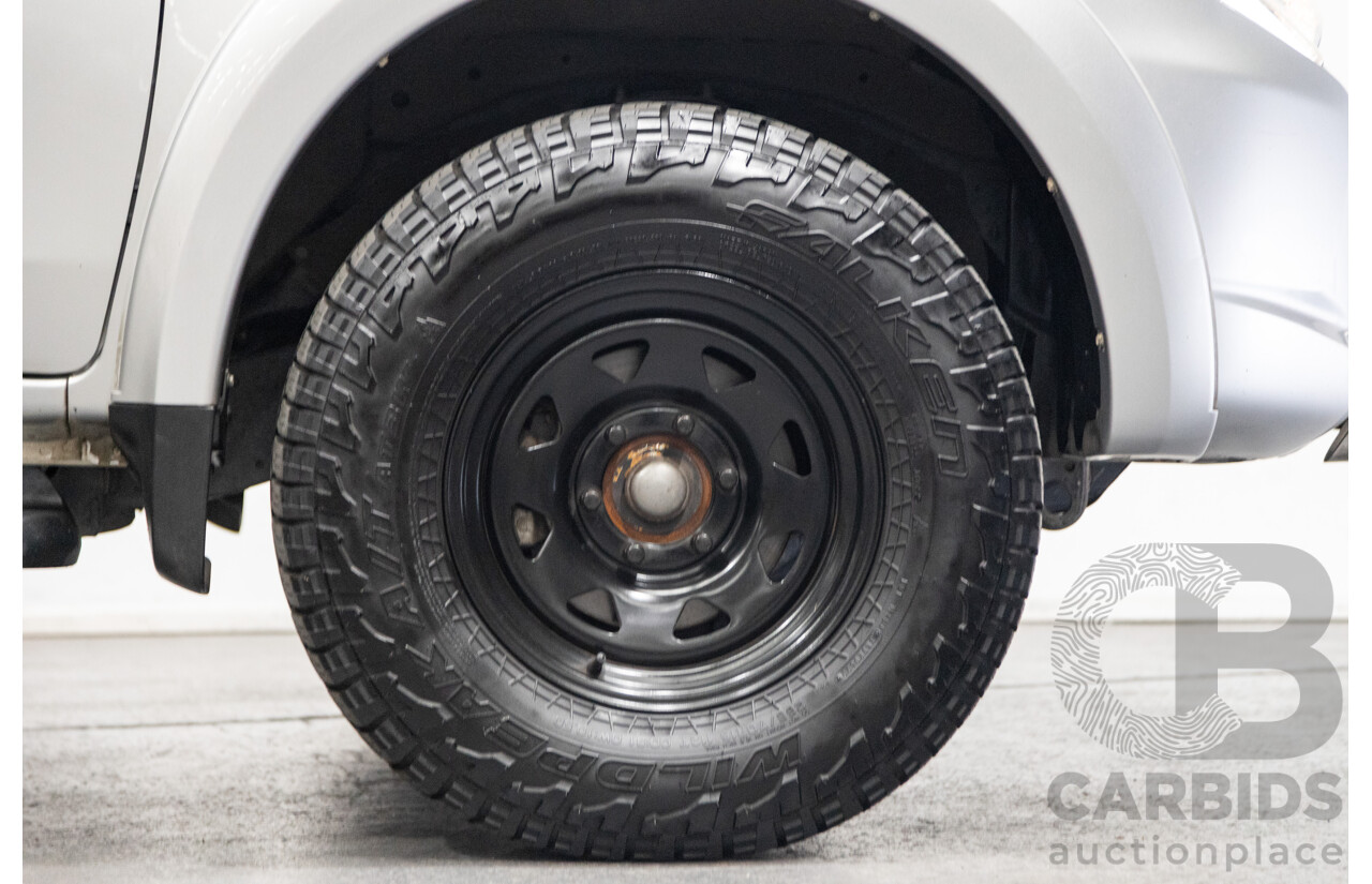 10/2015 Mitsubishi Triton GLX (4x4) MQ MY16 Dual Cab Utility Metallic Silver Turbo Diesel 2.4L