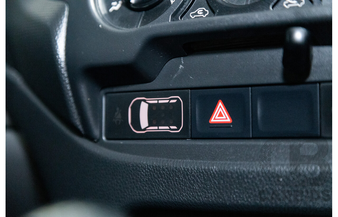 10/2015 Mitsubishi Triton GLX (4x4) MQ MY16 Dual Cab Utility Metallic Silver Turbo Diesel 2.4L