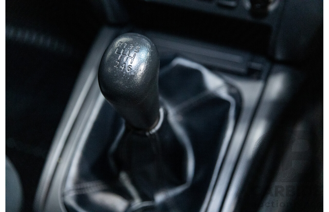 10/2015 Mitsubishi Triton GLX (4x4) MQ MY16 Dual Cab Utility Metallic Silver Turbo Diesel 2.4L