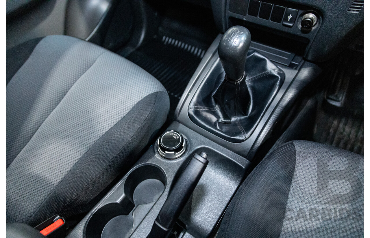 10/2015 Mitsubishi Triton GLX (4x4) MQ MY16 Dual Cab Utility Metallic Silver Turbo Diesel 2.4L