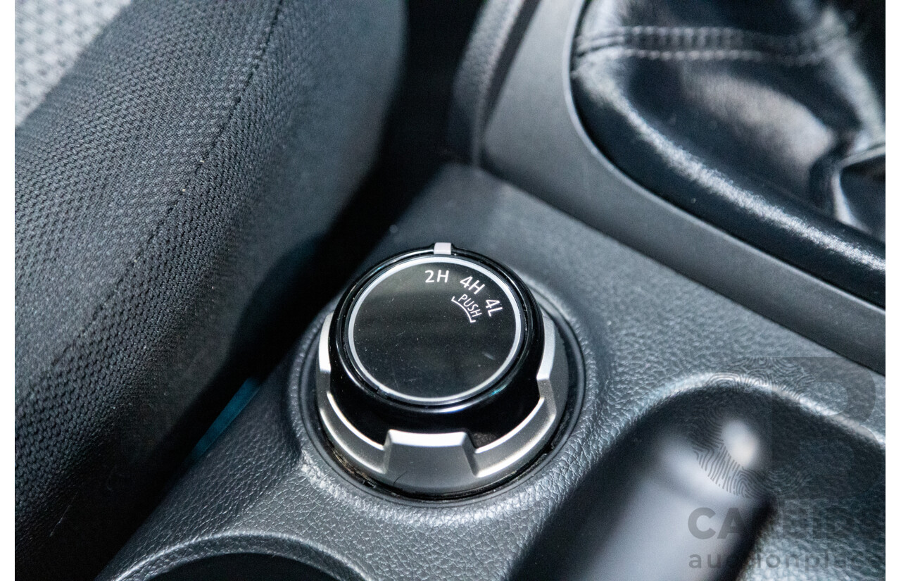 10/2015 Mitsubishi Triton GLX (4x4) MQ MY16 Dual Cab Utility Metallic Silver Turbo Diesel 2.4L