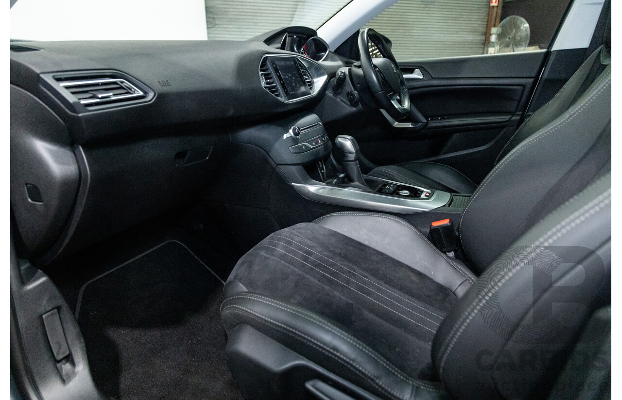 01/2019 Peugeot 308 Allure T9 MY19 4d Hatch Artense Grey Turbo 1.2L