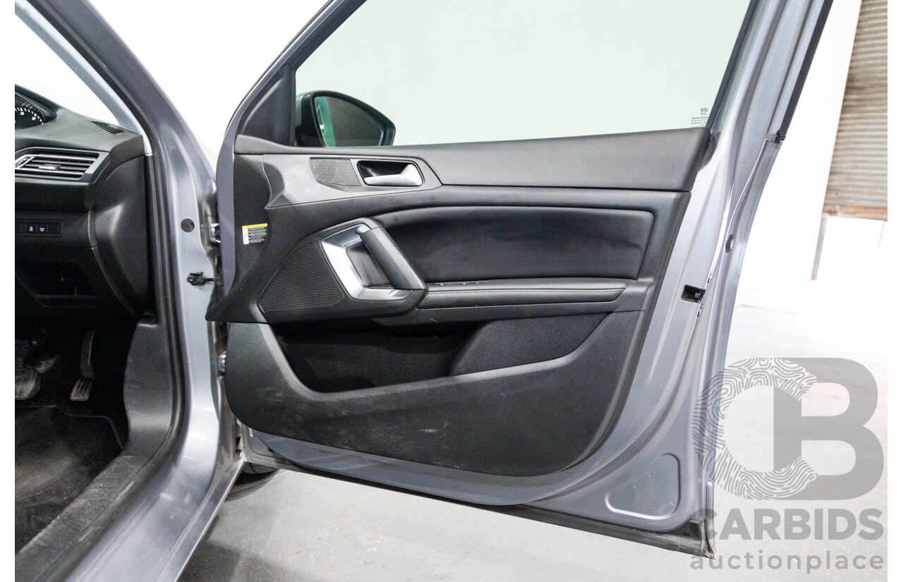 01/2019 Peugeot 308 Allure T9 MY19 4d Hatch Artense Grey Turbo 1.2L