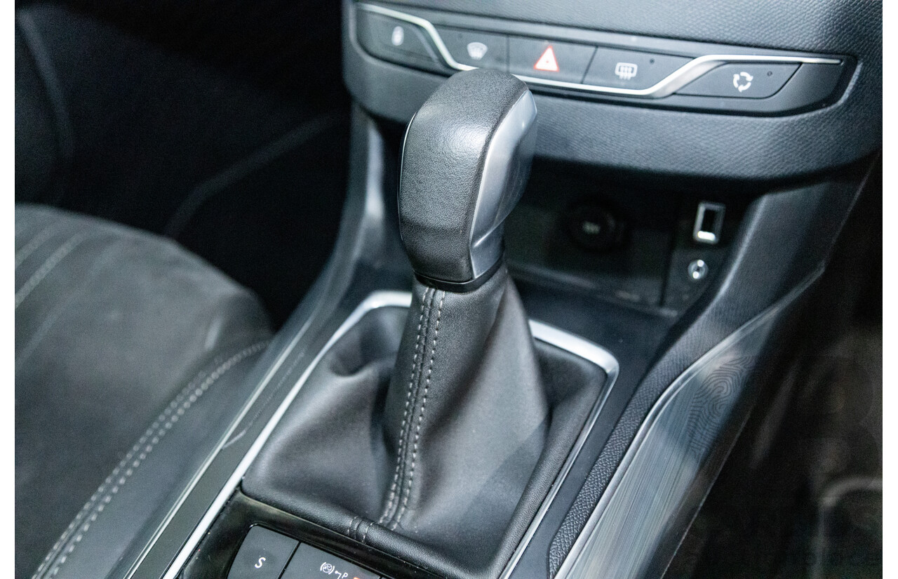 01/2019 Peugeot 308 Allure T9 MY19 4d Hatch Artense Grey Turbo 1.2L