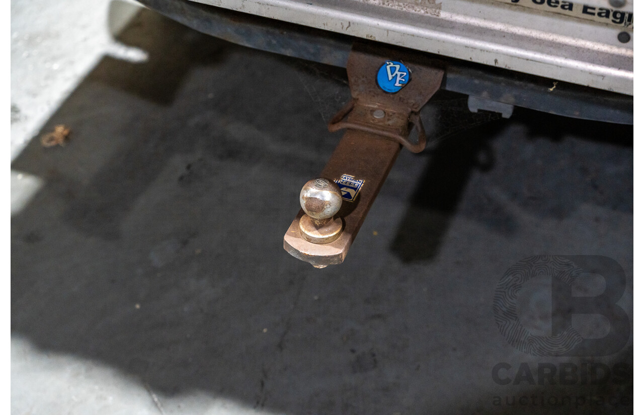 5/2002 Ford Falcon XL Tradesman AUII 2d C/Chas White 4.0L