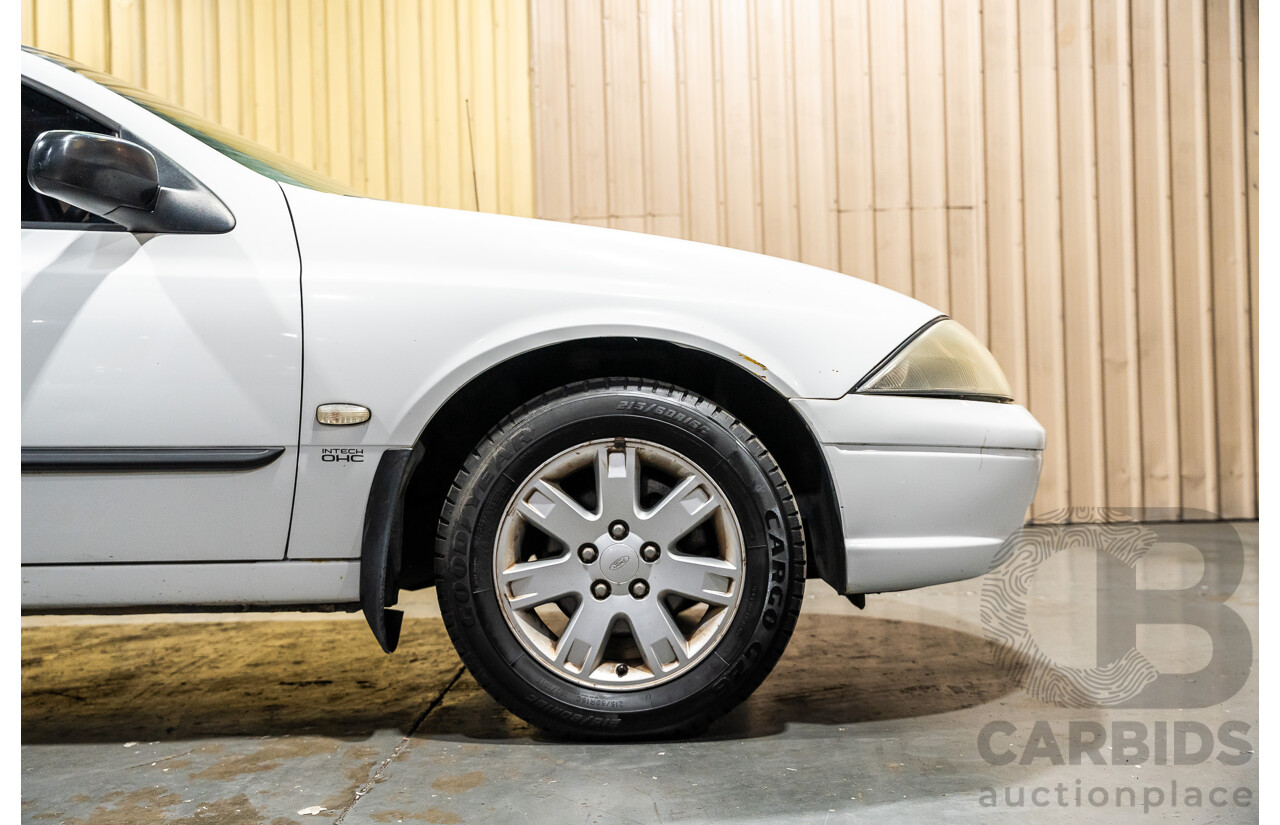 5/2002 Ford Falcon XL Tradesman AUII 2d C/Chas White 4.0L