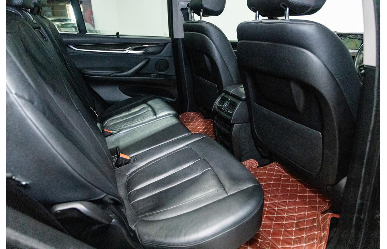 11/2013 BMW X5 xDrive30d (AWD) F15 4D Wagon Metallic Black Turbo Diesel 3.0L - 7 Seater