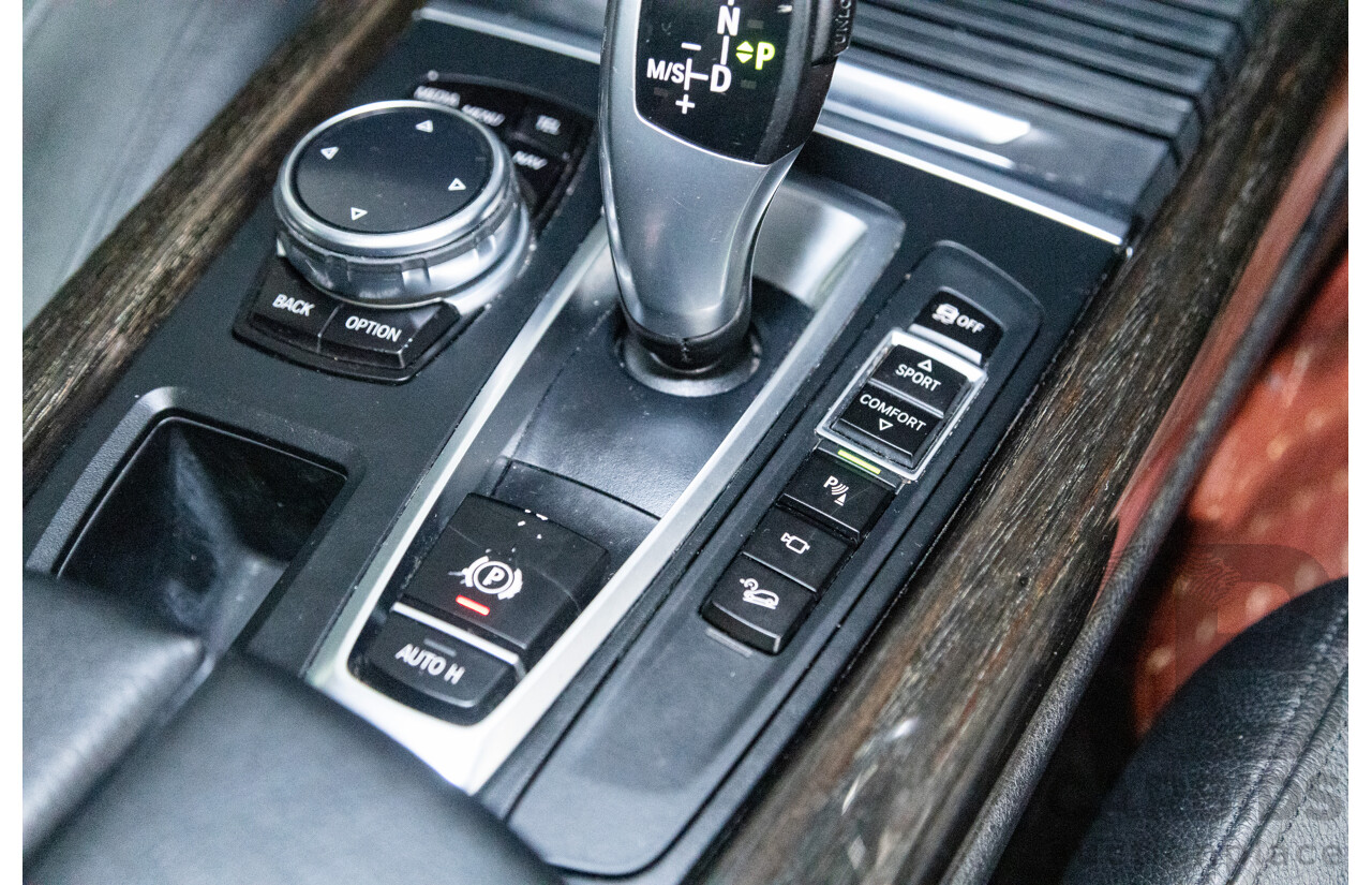 11/2013 BMW X5 xDrive30d (AWD) F15 4D Wagon Metallic Black Turbo Diesel 3.0L - 7 Seater