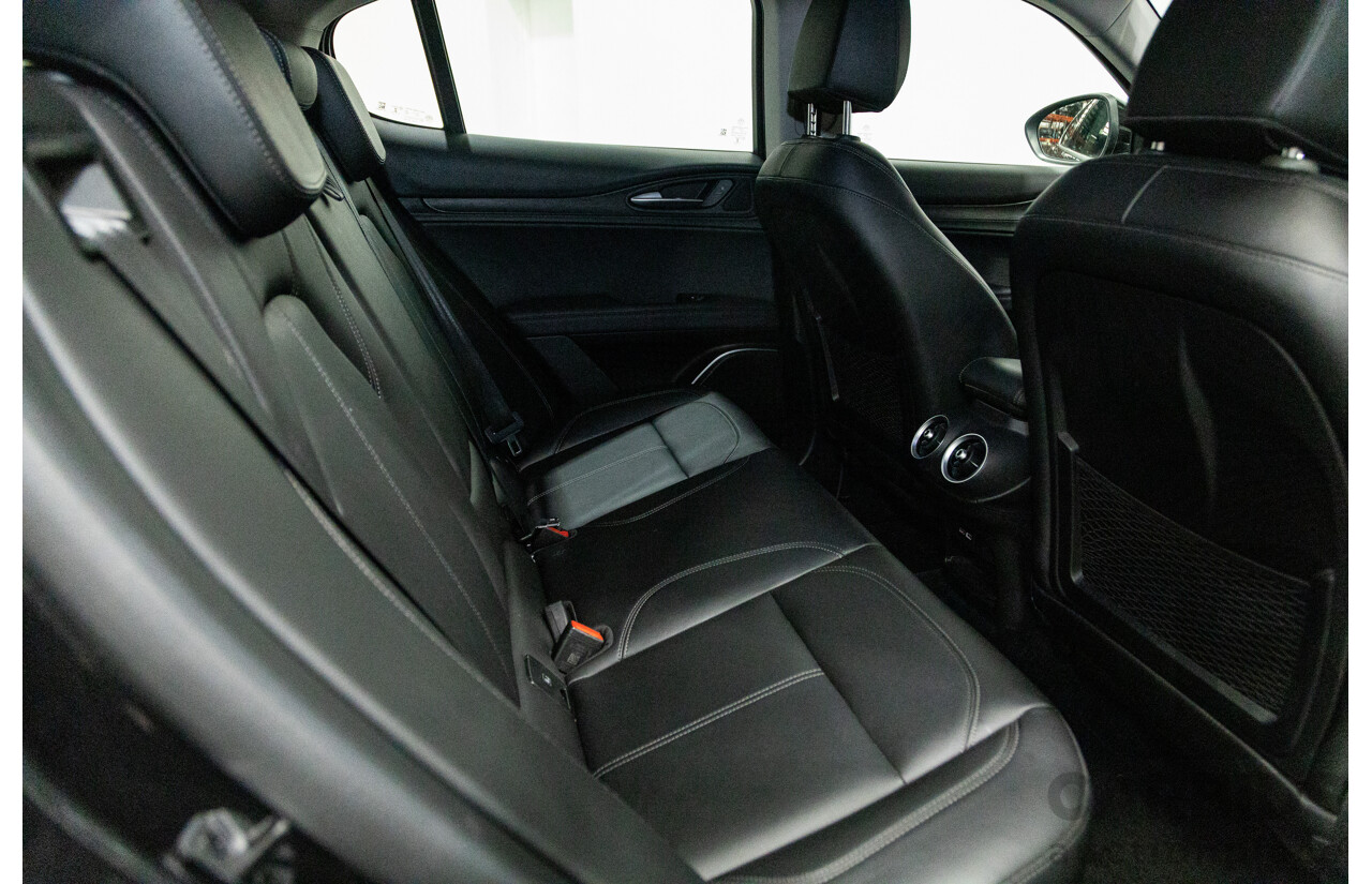 07/2020 Alfa Romeo Stelvio Q4 (AWD) 949 4D Wagon Metallic Black Turbo Diesel 2.1L