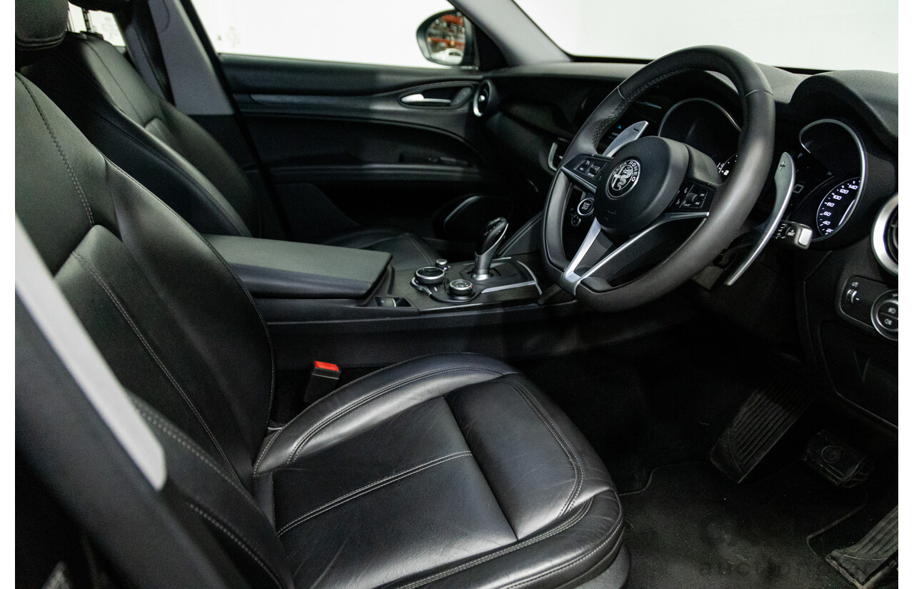 07/2020 Alfa Romeo Stelvio Q4 (AWD) 949 4D Wagon Metallic Black Turbo Diesel 2.1L