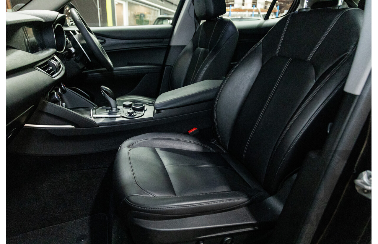 07/2020 Alfa Romeo Stelvio Q4 (AWD) 949 4D Wagon Metallic Black Turbo Diesel 2.1L