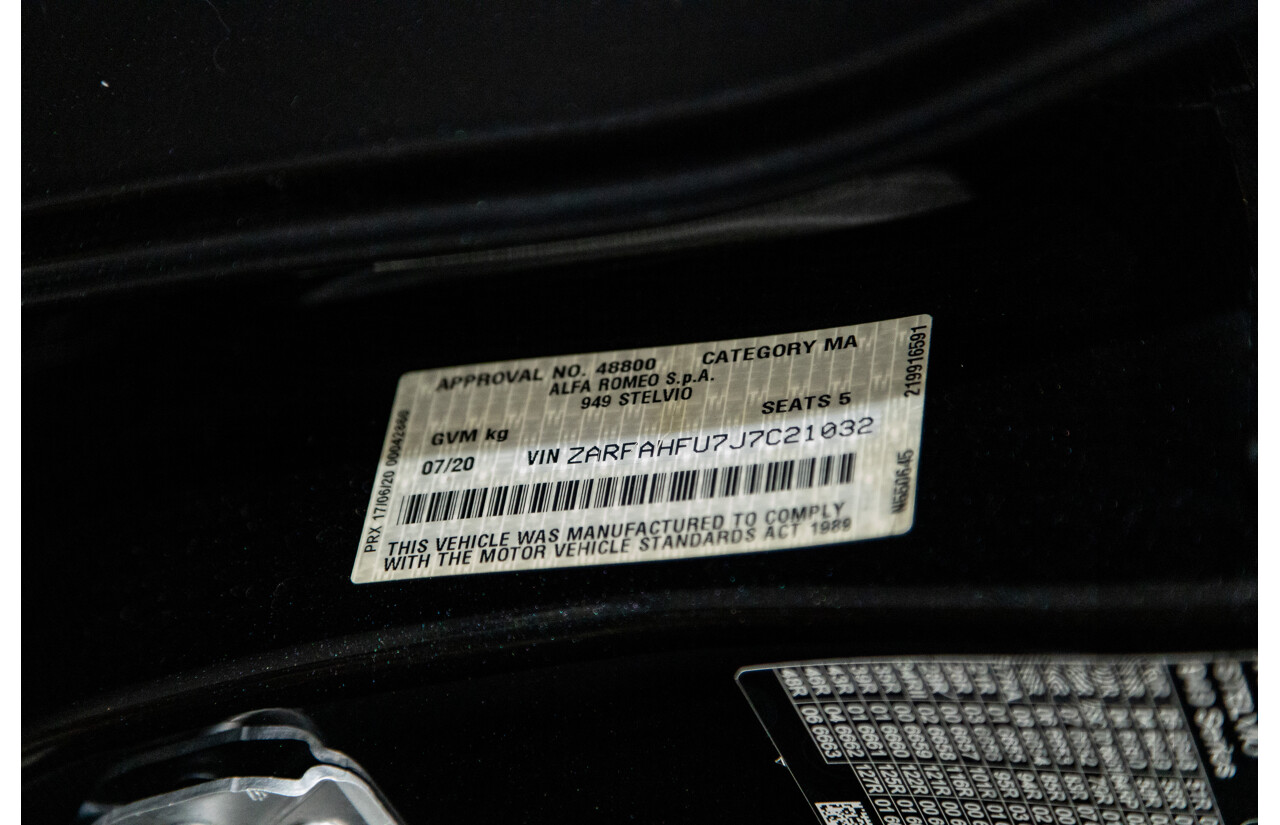 07/2020 Alfa Romeo Stelvio Q4 (AWD) 949 4D Wagon Metallic Black Turbo Diesel 2.1L