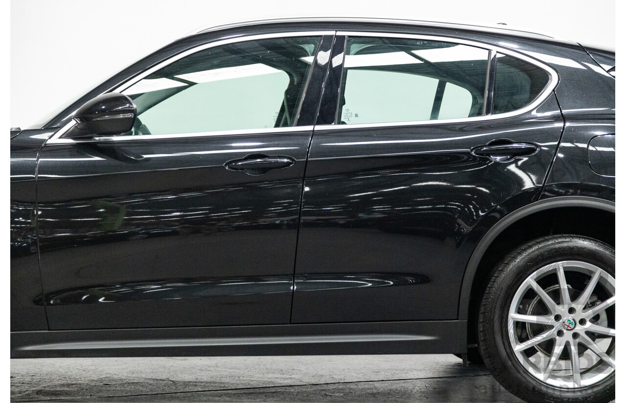 07/2020 Alfa Romeo Stelvio Q4 (AWD) 949 4D Wagon Metallic Black Turbo Diesel 2.1L