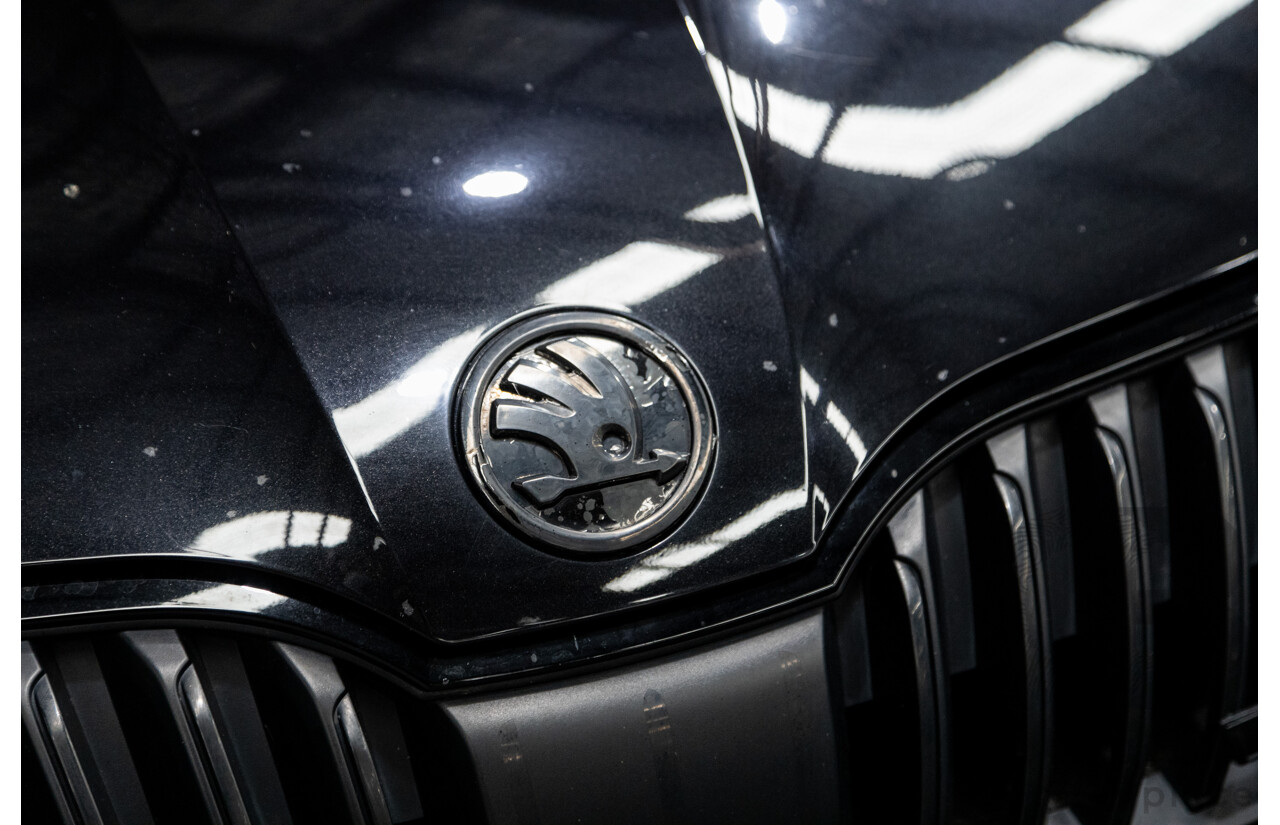 05/2019 Skoda Octavia RS 245 180 TSI NE MY19 4D Wagon Metallic Black Turbo 2.0L