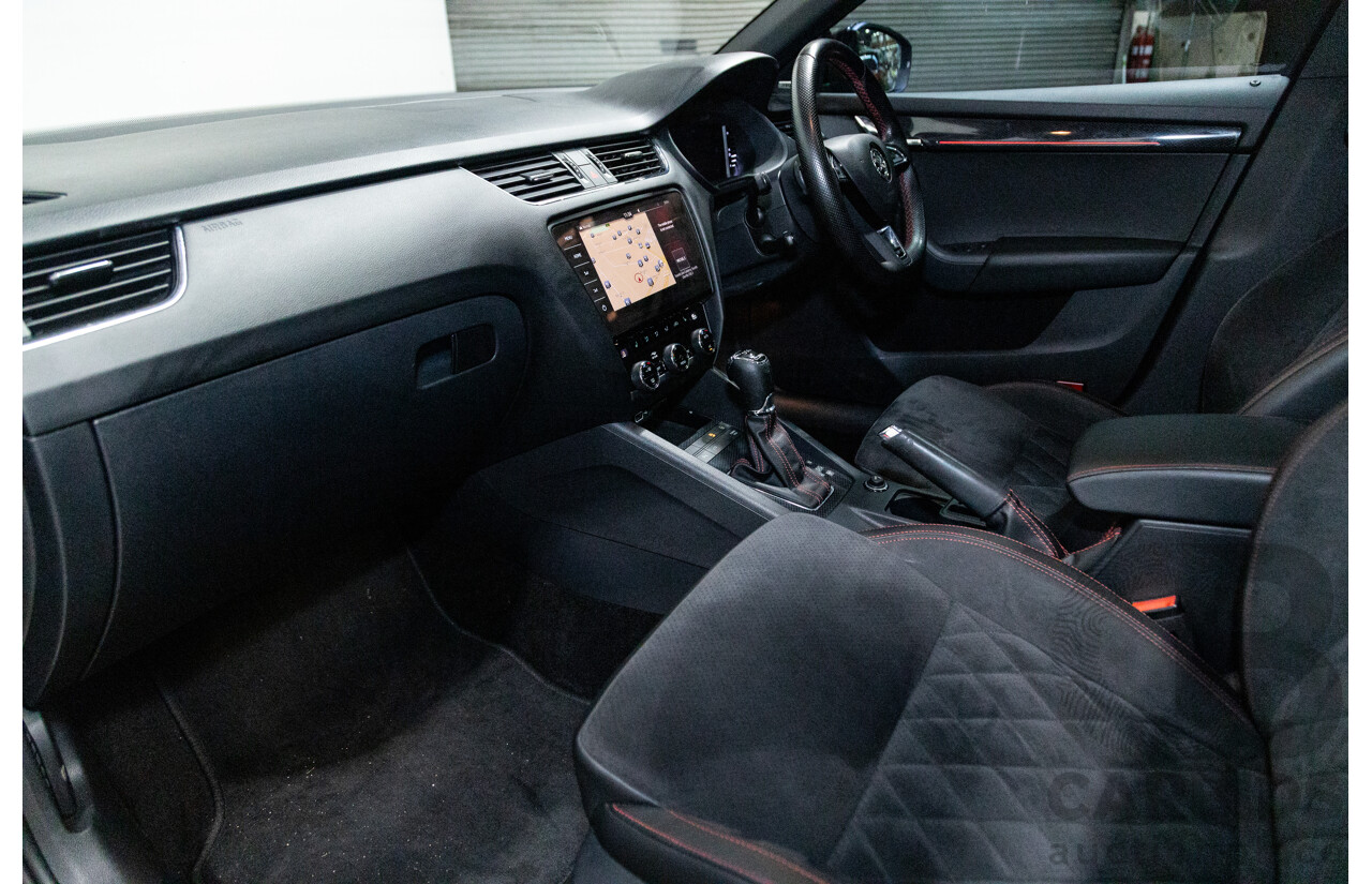 05/2019 Skoda Octavia RS 245 180 TSI NE MY19 4D Wagon Metallic Black Turbo 2.0L