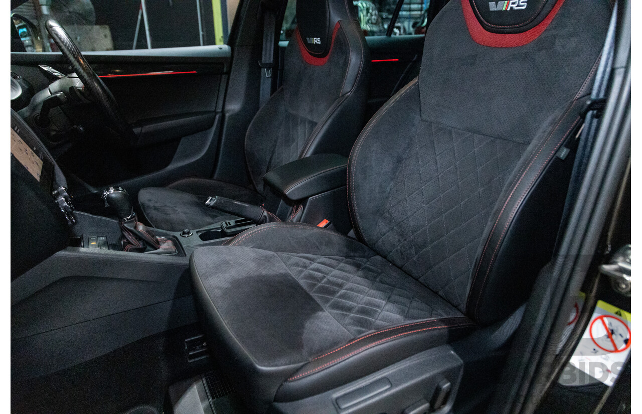 05/2019 Skoda Octavia RS 245 180 TSI NE MY19 4D Wagon Metallic Black Turbo 2.0L