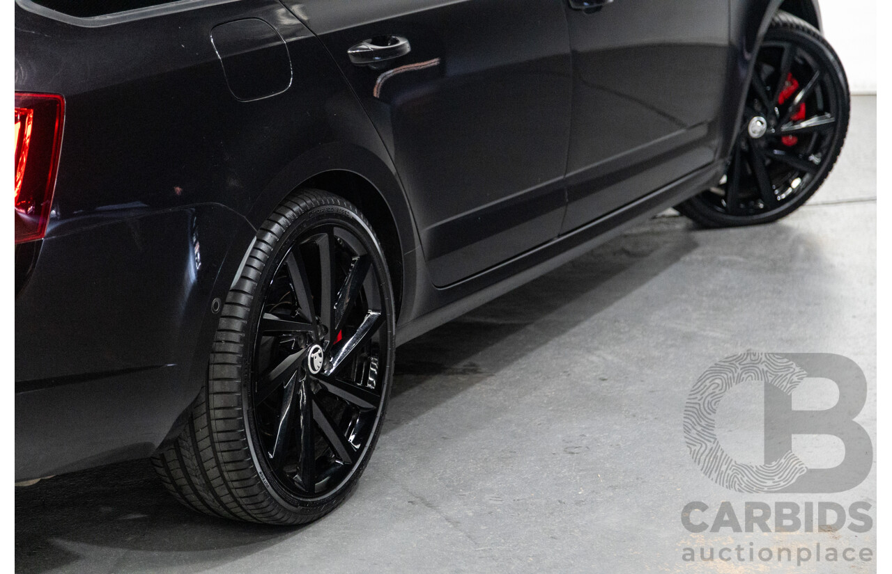 05/2019 Skoda Octavia RS 245 180 TSI NE MY19 4D Wagon Metallic Black Turbo 2.0L