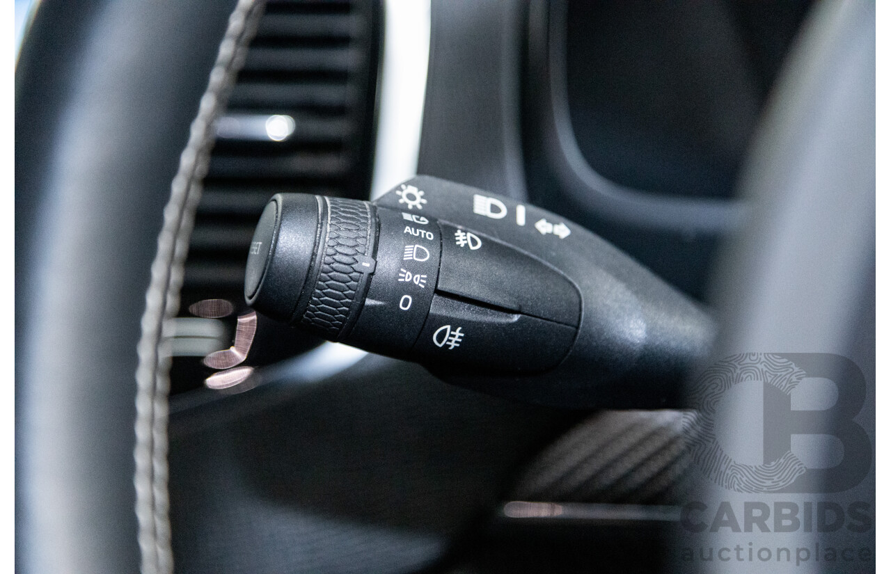 11/2016 Volvo XC90 D5 R-Design (AWD) 256 MY17 4D Wagon Grey Twin Turbo Diesel 2.0L - 7 Seater