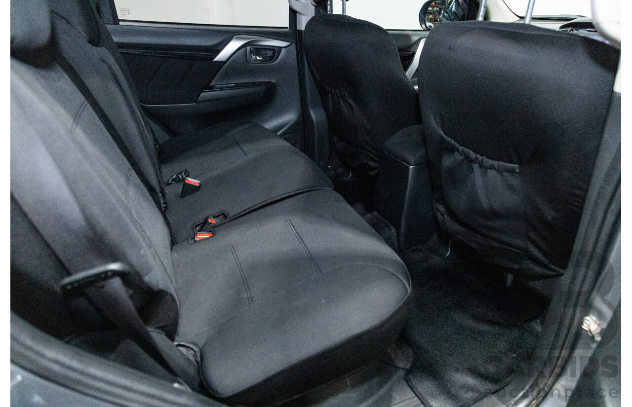 10/2016 Mitsubishi Pajero Sport GLX (4x4) MY16 4D Wagon Grey Turbo Diesel 2.4L