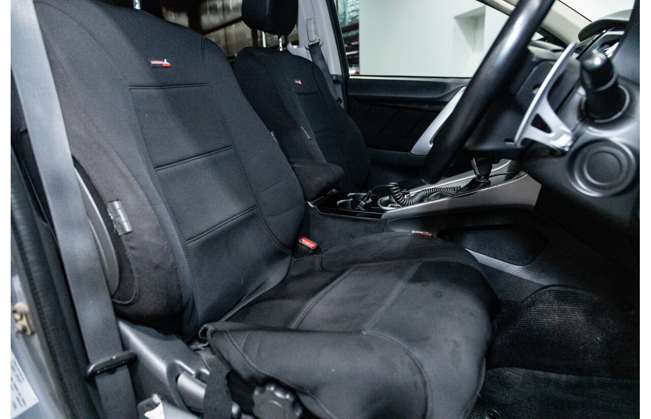 10/2016 Mitsubishi Pajero Sport GLX (4x4) MY16 4D Wagon Grey Turbo Diesel 2.4L